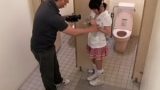 หนังโป๊av สอนเด็กให้เป็นกระหรี ลุงแอบเย็ดเด็กสาวในห้องน้ำ